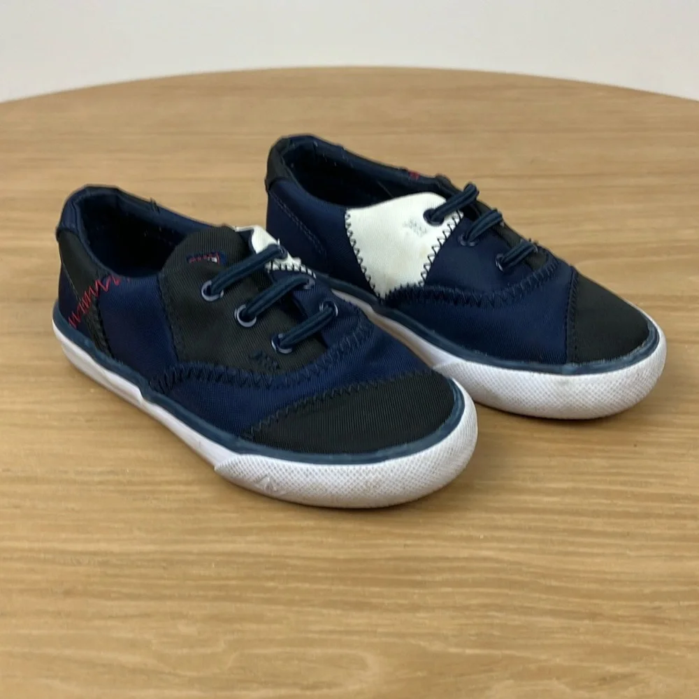 Sperry Striper II Jr Sneakers (toddler size 9)